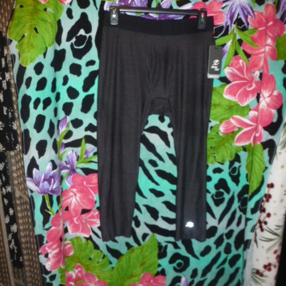 Energy Zone  Smart Layer Evolution Capri pants Sz L (36-38) 4 ways stretch